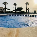 Apartman Mediterranean Chill House Bbq & Pools