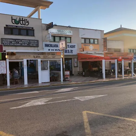 公寓 Mediterranean House