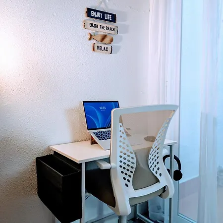 公寓 Mediterranean House