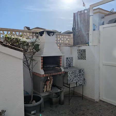 Mediterranean Chill House Bbq & Pools *
