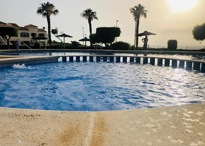 公寓 Mediterranean House